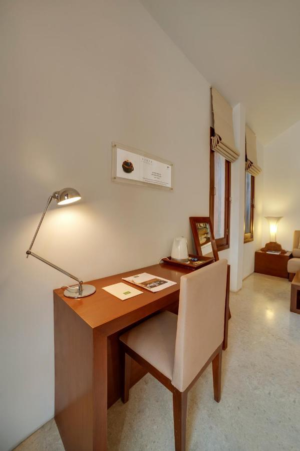 Hotel Shreyas Retreat à Nelamangala Extérieur photo