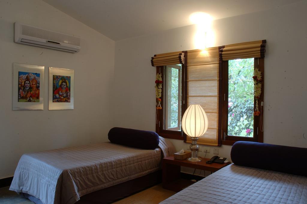 Hotel Shreyas Retreat à Nelamangala Chambre photo