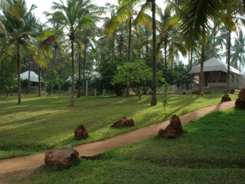 Hotel Shreyas Retreat à Nelamangala Extérieur photo